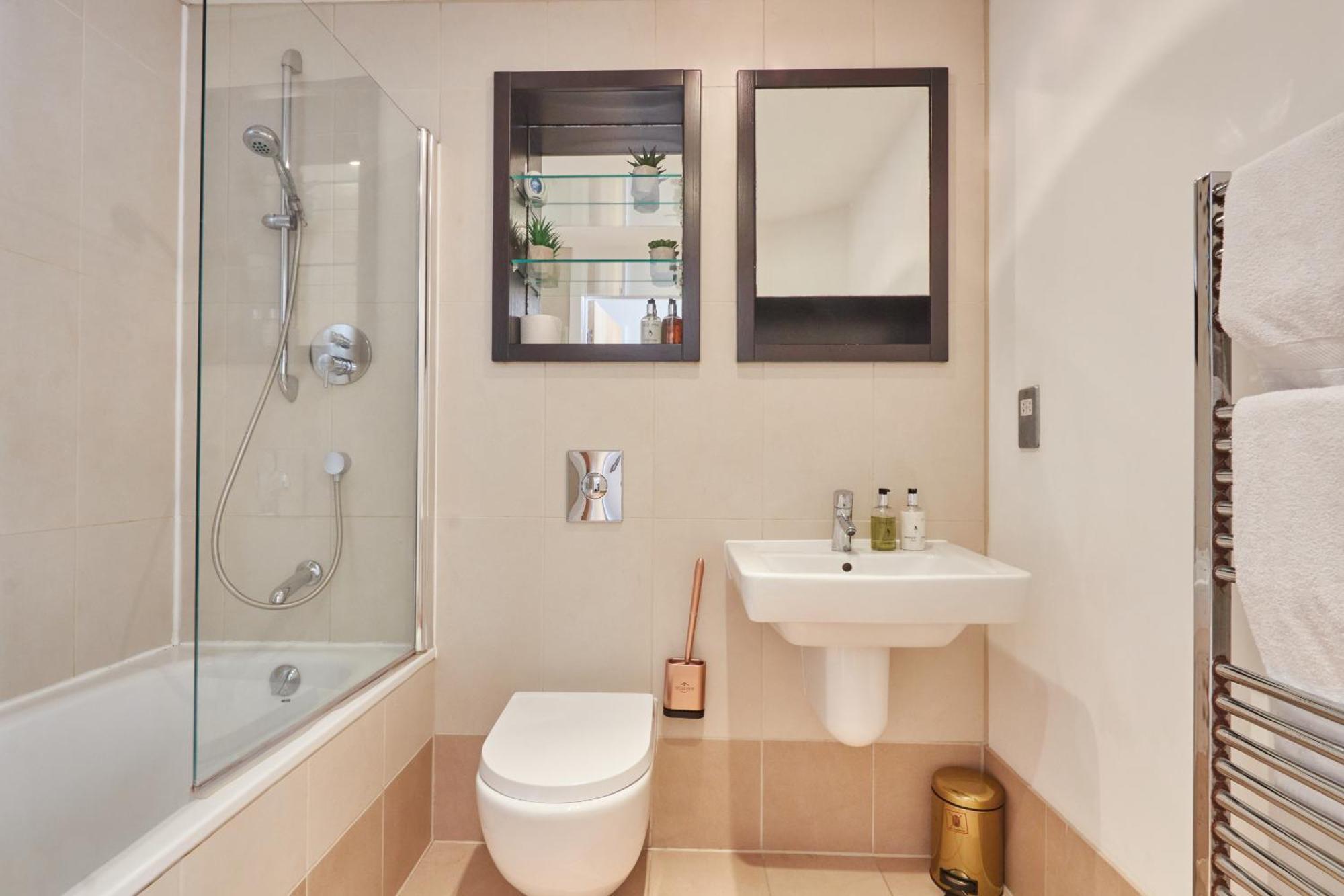 Central Leeds Dock Apt&Free Secure Parking! Esterno foto